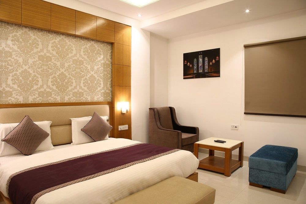 Fabhotel Oriental Suites Mg Road Bangalore Eksteriør billede